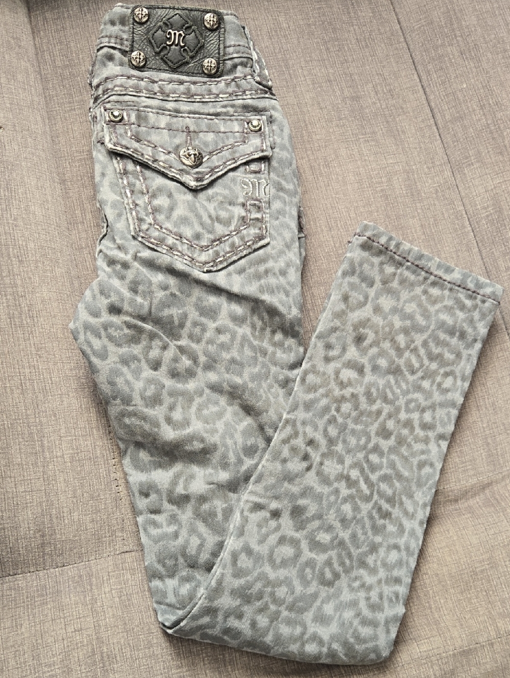 Miss Me Girls Gray Leopard Print Skinny Jeans